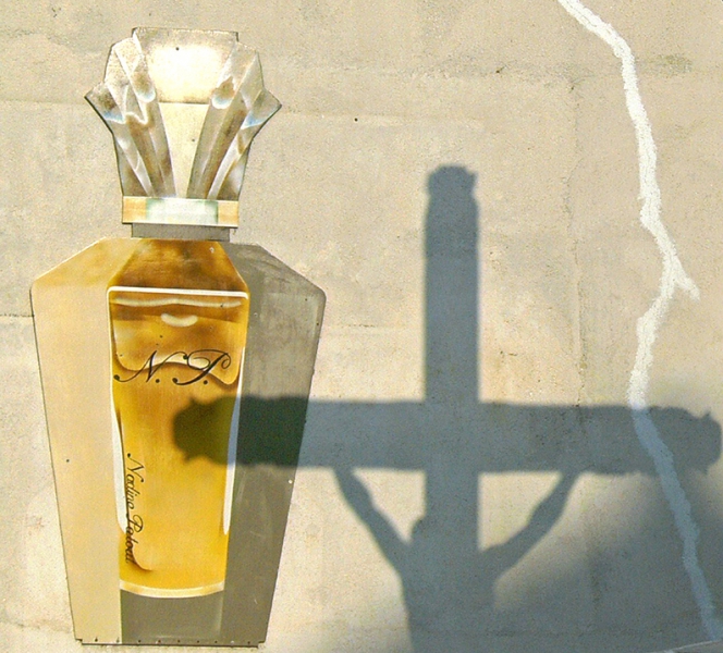 0202: o.T. (oder: Wofür Christus ans Kreuz genagelt wurde?; Saintes-Maries-de-la-Mer, 2009)