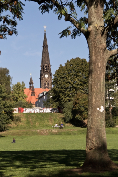 PK0986: Alaunpark - Blick zur Garnisonskirche (Dresden-Äußere Neustadt, 2015)