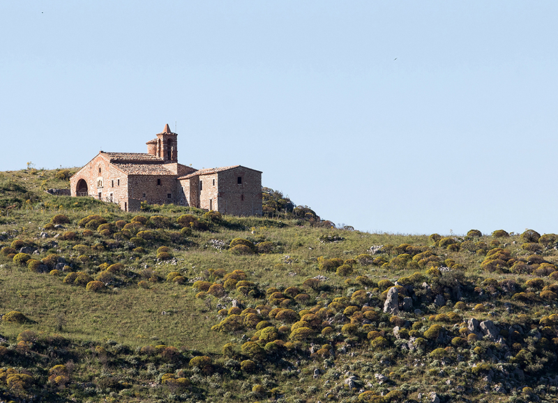 ITA_6082: Santuario dei Tre Santi - XII. Jh. (San Fratello am Nordrandi der Monti Nebrodi, Nordostsizilien, Italien 2019)