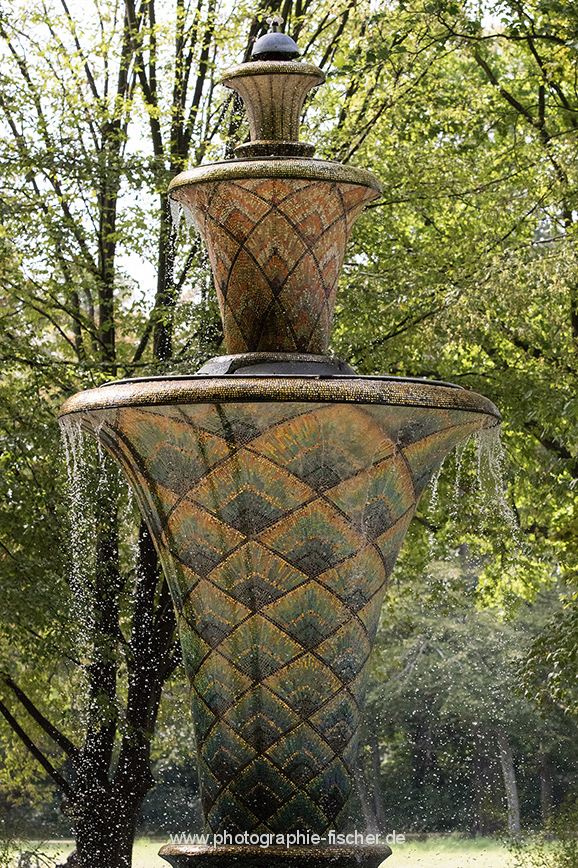 DD0377 Mosaikbrunnen im Großen Garten (Detail, Dresden Südvorstadt Ost 2019)